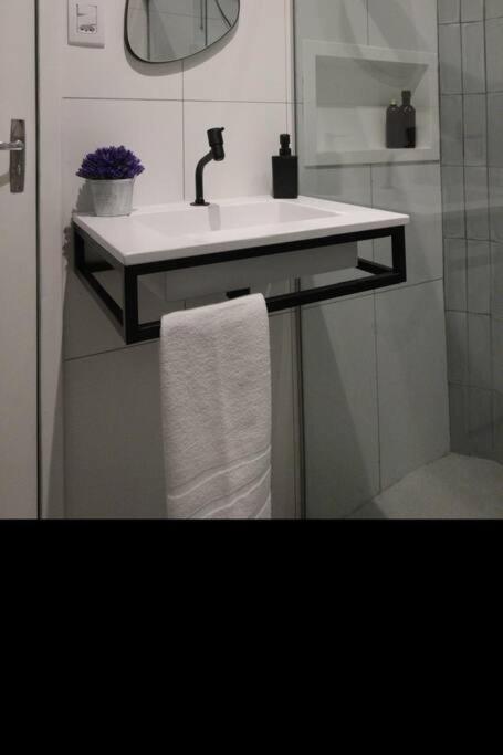 Oasis Sua Casa No Centro De Apartemen