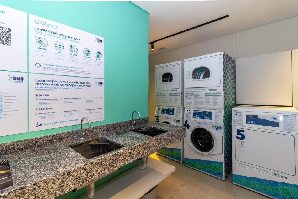 Apartemen Loft Novinho, Ar Condicionado, Ha 200m Do Metro Bras Sao Paulo