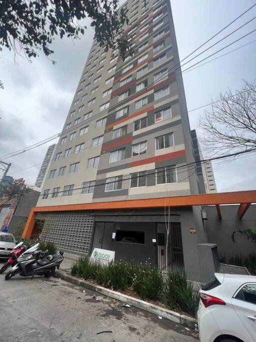 Apartemen Loft Novinho, Ar Condicionado, Ha 200m Do Metro Bras *