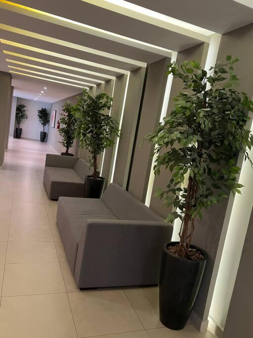 Apartemen Loft Novinho, Ar Condicionado, Ha 200m Do Metro Bras