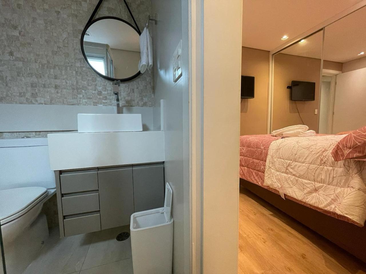 Linda Casa Com Piscina Em Villa