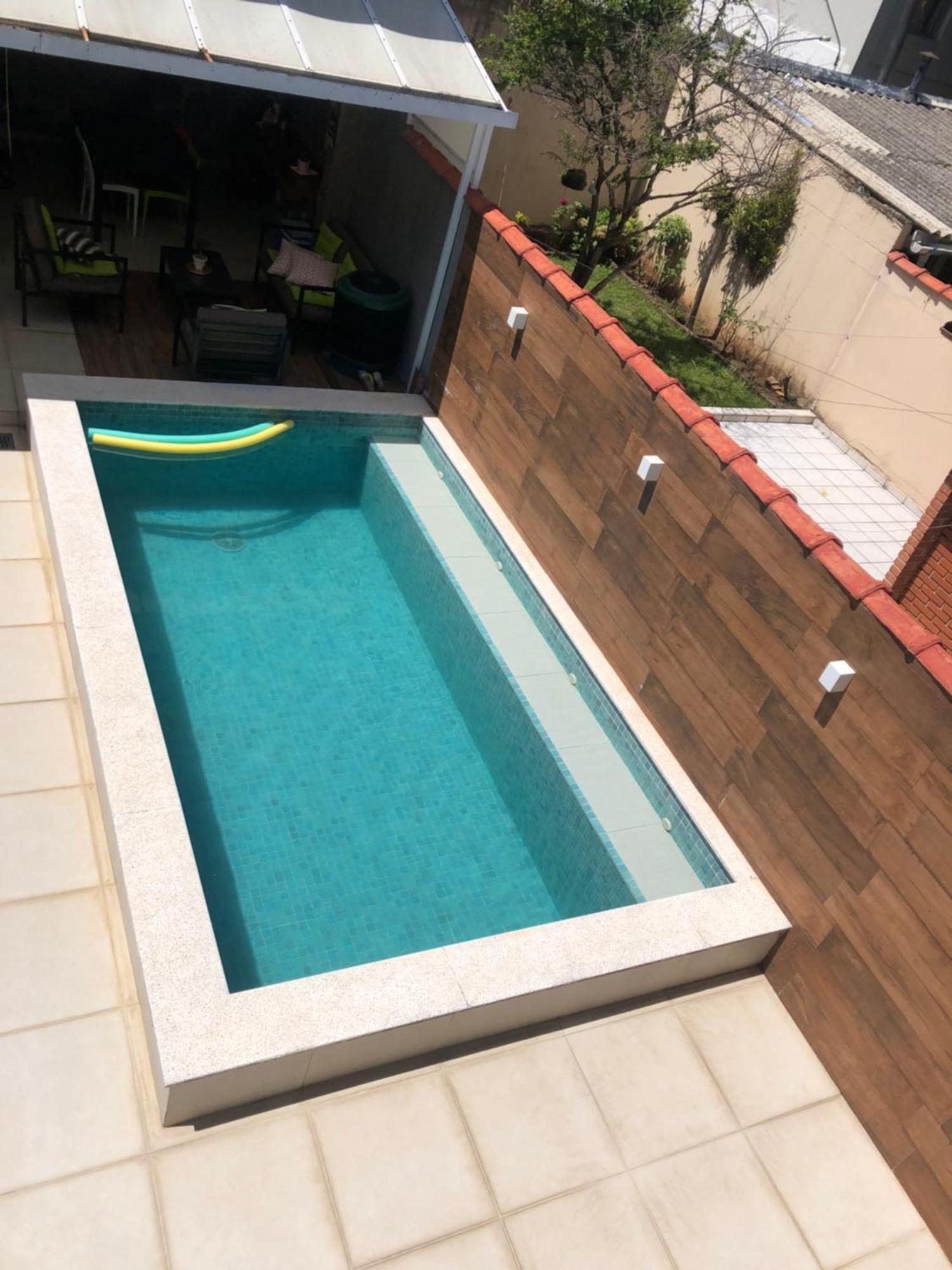 Linda Casa Com Piscina Em Villa