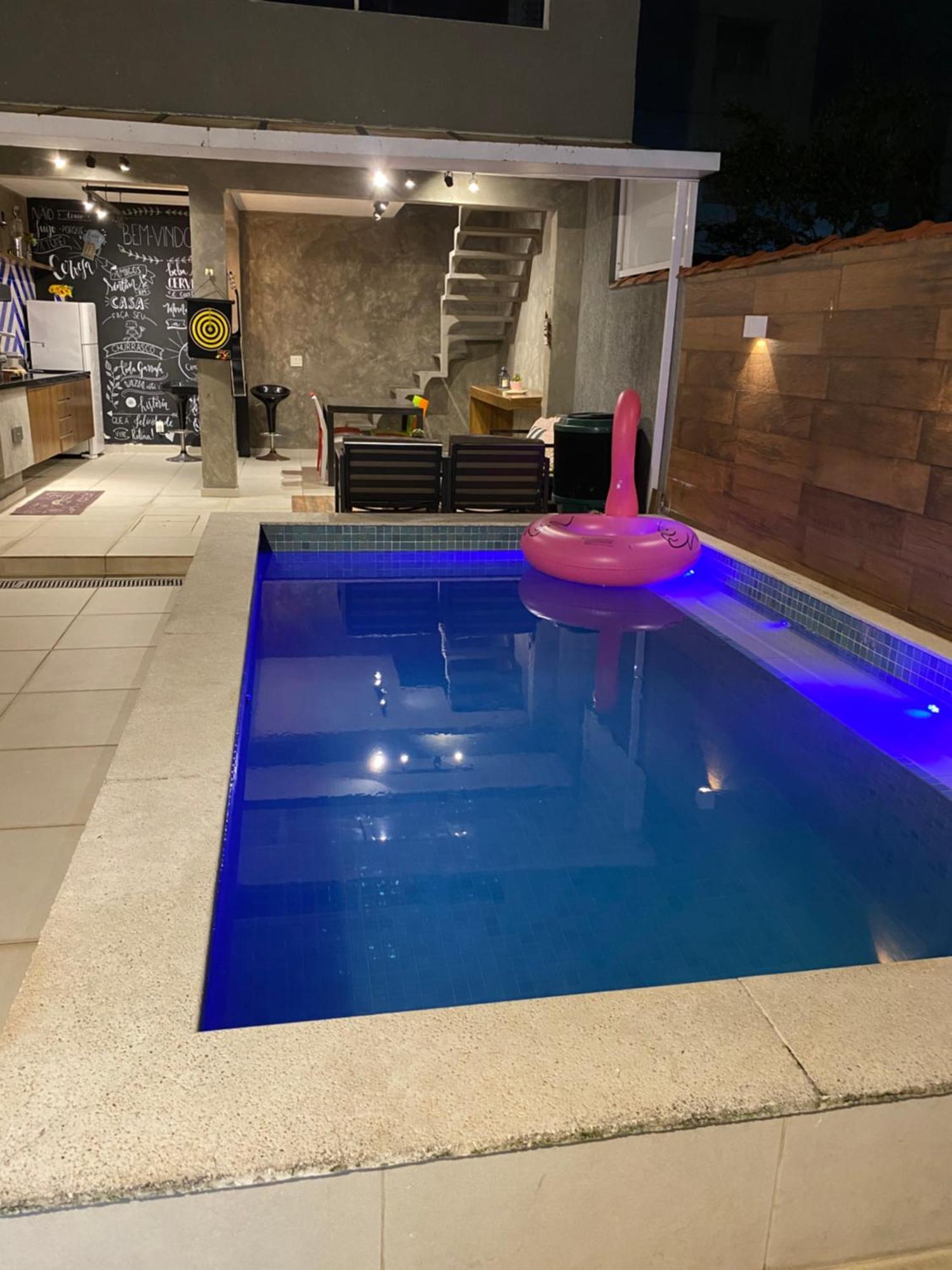 Linda Casa Com Piscina Em Villa Sao Paulo