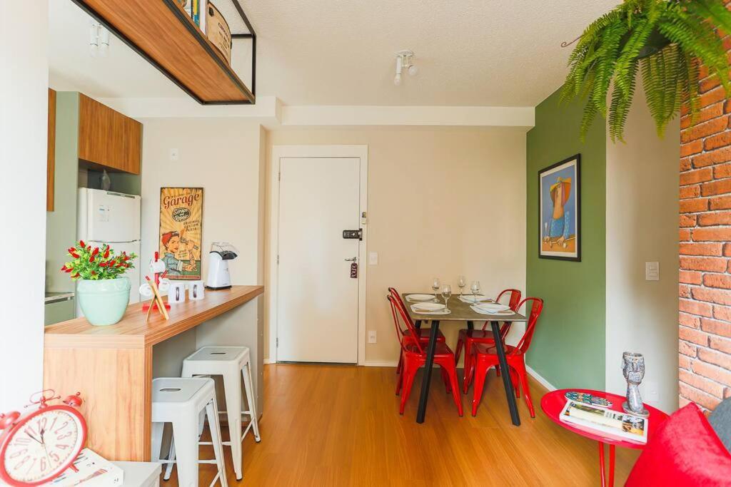 Aptobomretiropinacoteca Apartemen