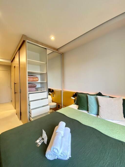 V1207 - Flat Inteligente Na Mariana | Metro Daire