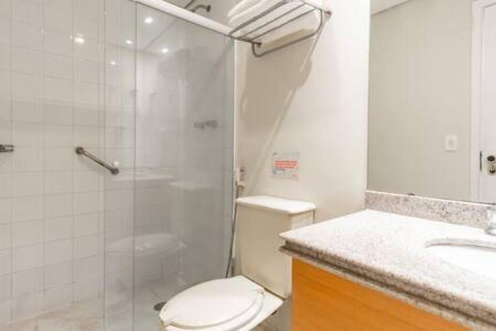 1007 Bienal Suits, Arrumacao, Manobrista E Piscina Căn hộ
