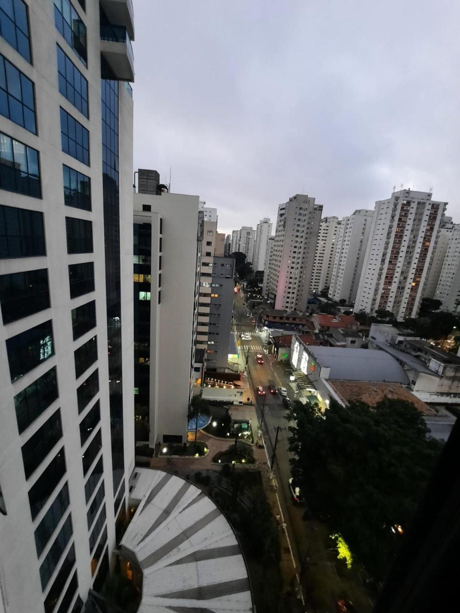 Daire Flat Internacional Ibirapuera 2534
