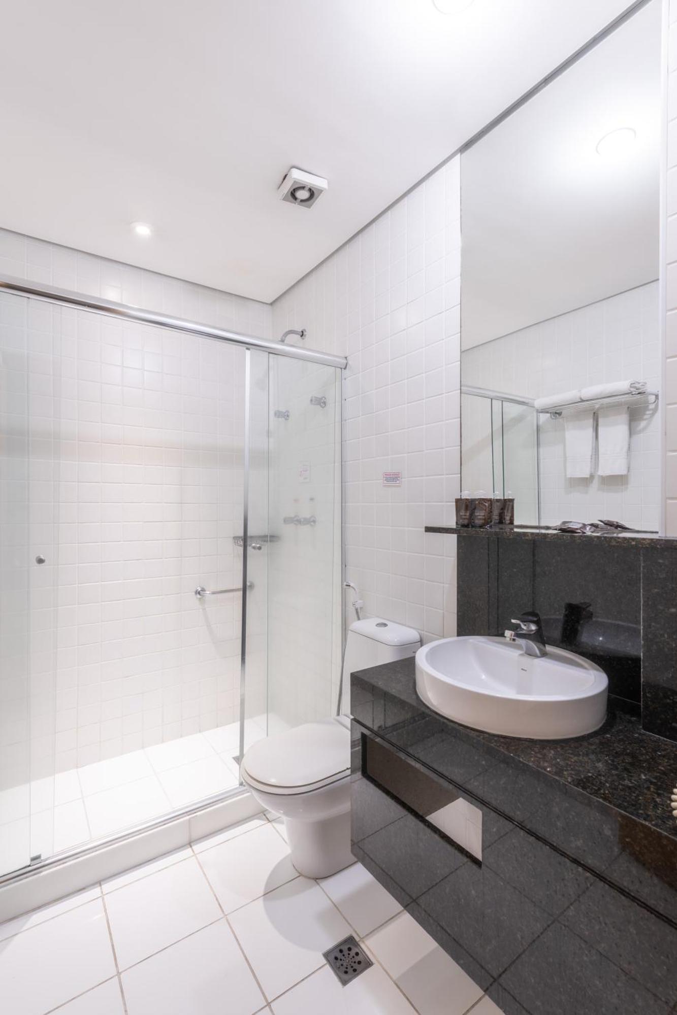 Khách sạn Delplaza Timbiras 3*