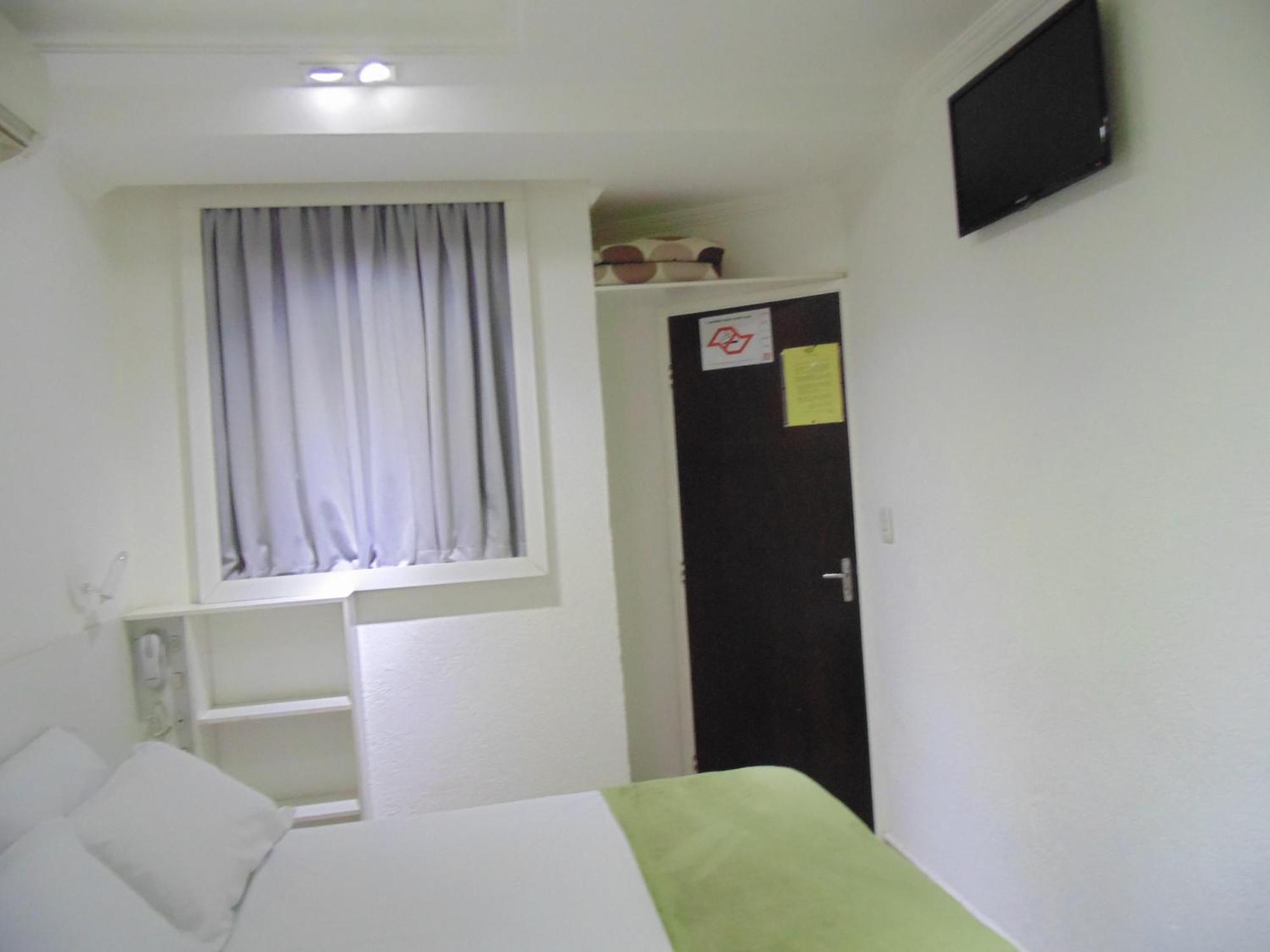 Amarhotel Hotel 2*