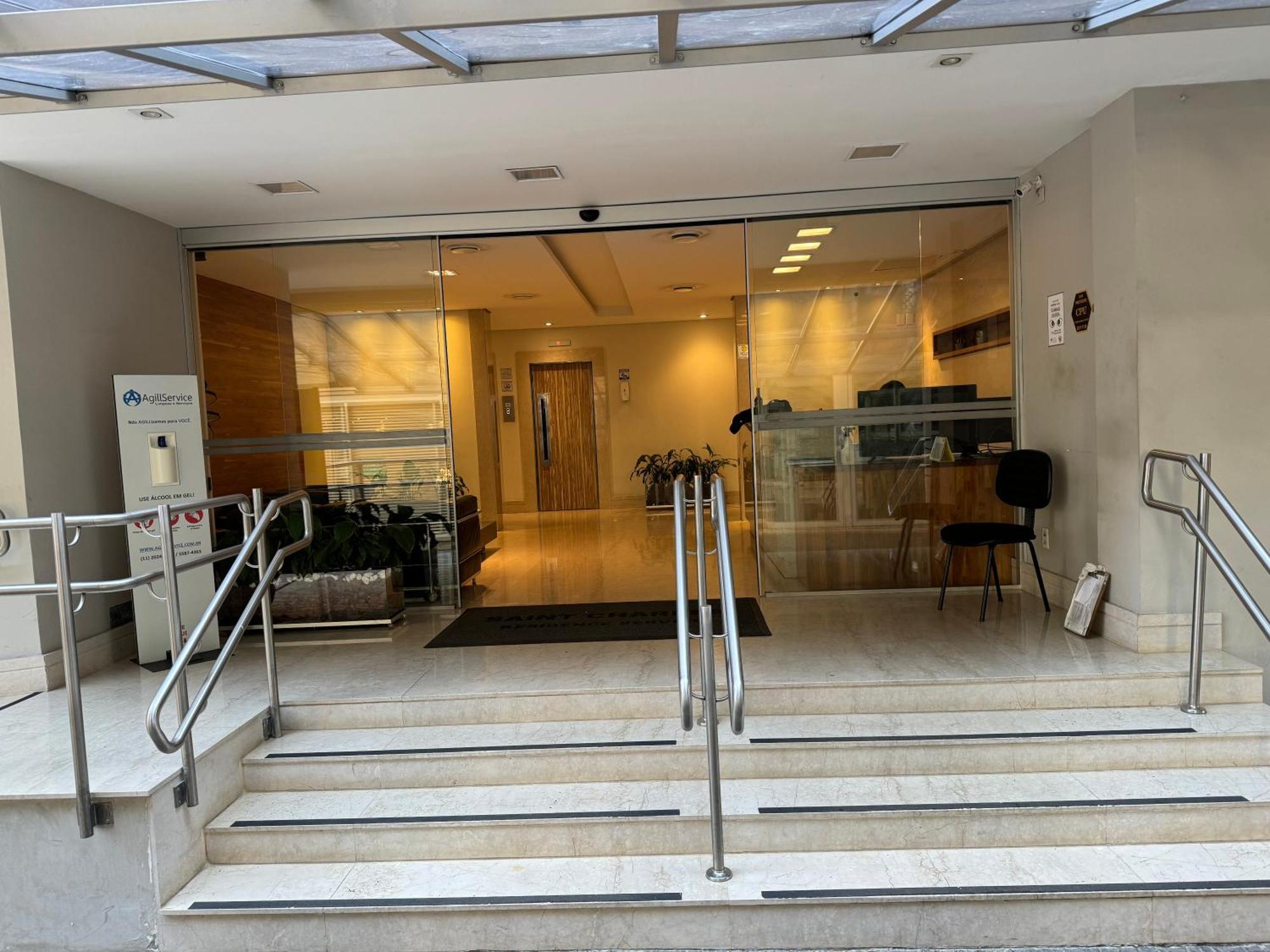 Nova Apartemen *