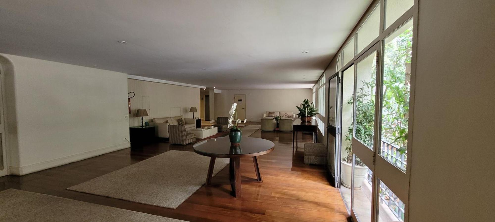 Excelente Duplex - 1 Quadra Av. Paulista * São Paulo