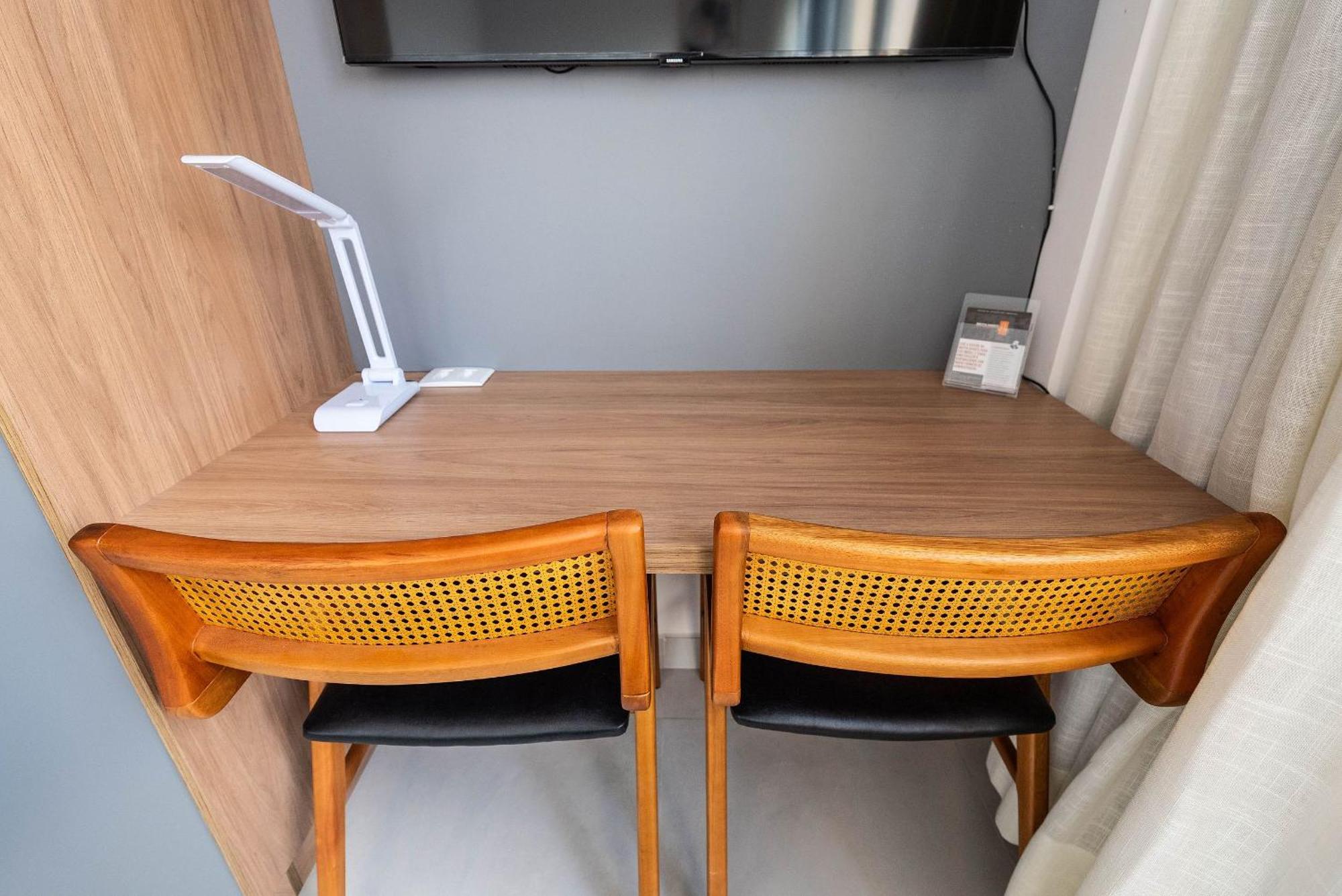 Apartment Modernos E Confortaveis No Coracao Da Mariana Proximo Ao Metro Santa Cruz