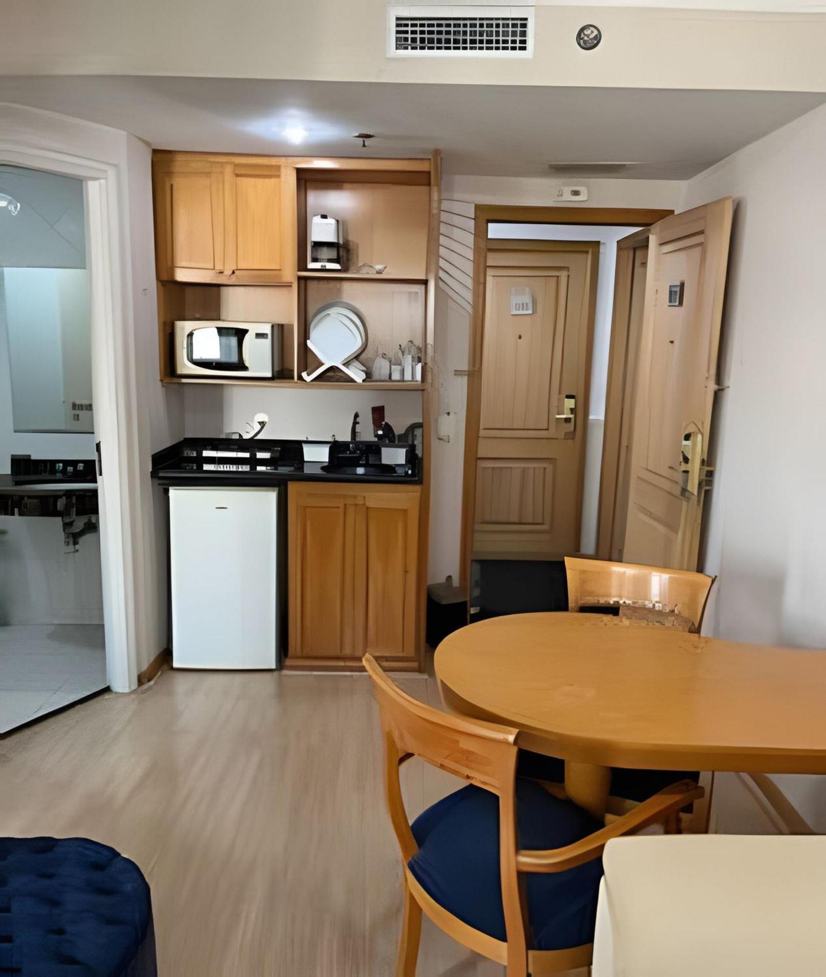 Apartment Flat Bem Localizado Na Regiao De Pinheiros!