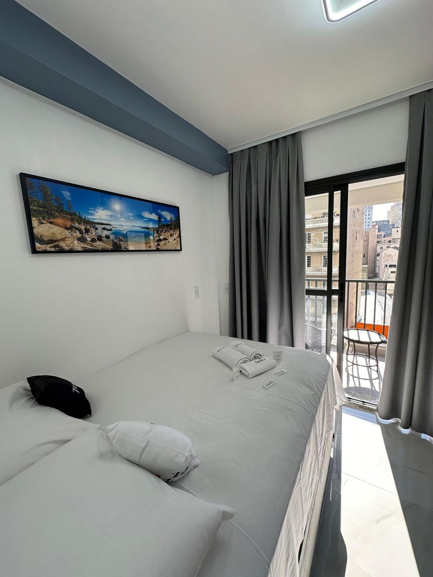 Trevizzo Pense Consolacao Two Apartemen