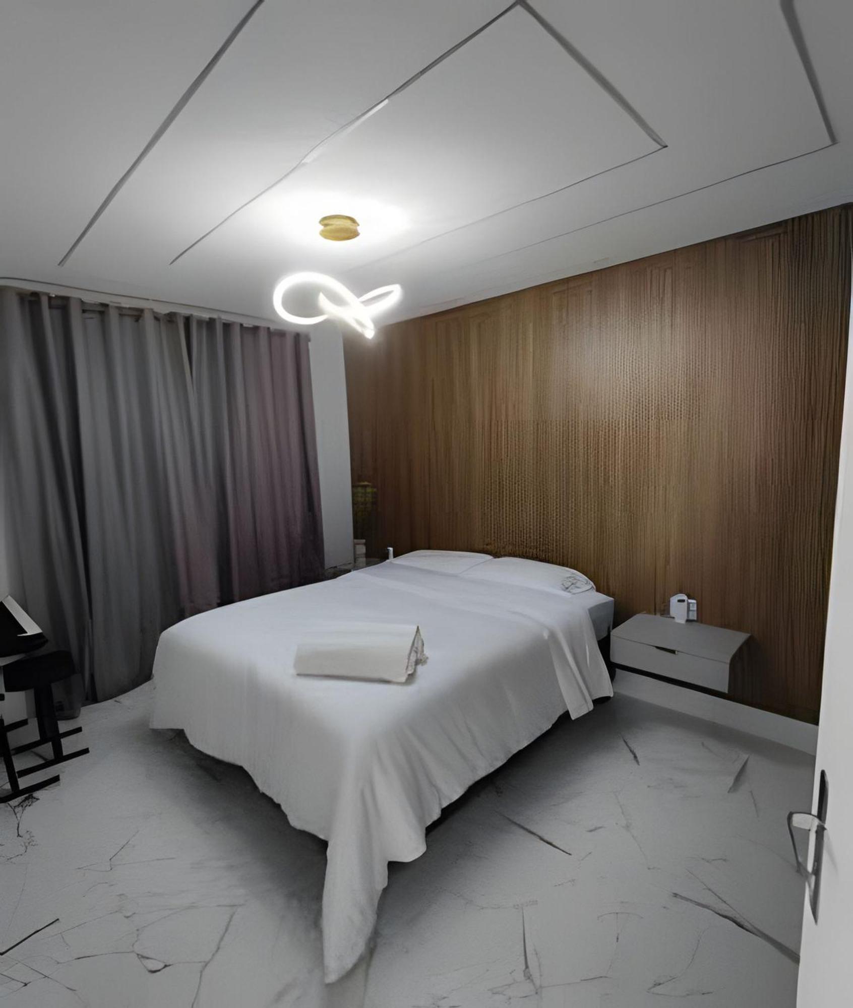Daire Ap 5 Estrelas, Prox Aero “cgh” Sao Paulo