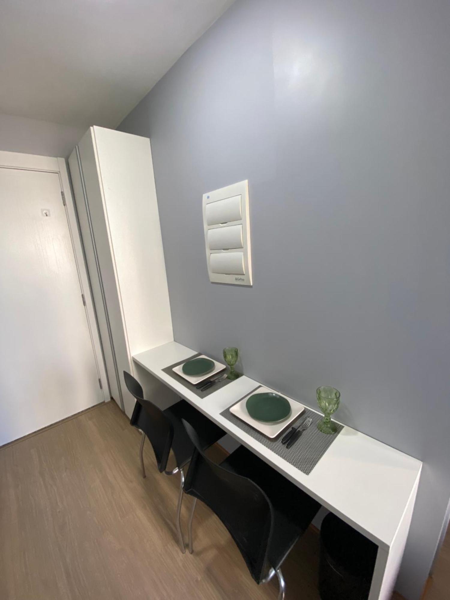 Apartment Excelente Em Frente Ao Metro Bras !