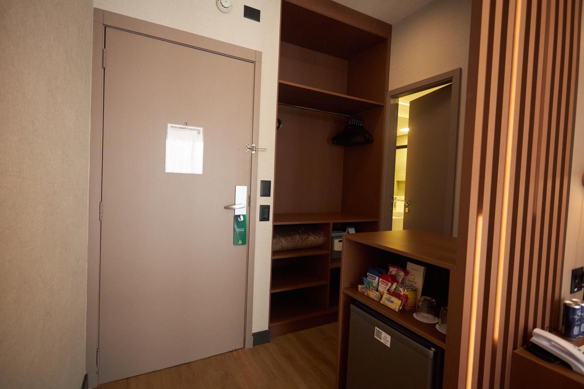 Hotel Quality Paulista 4*