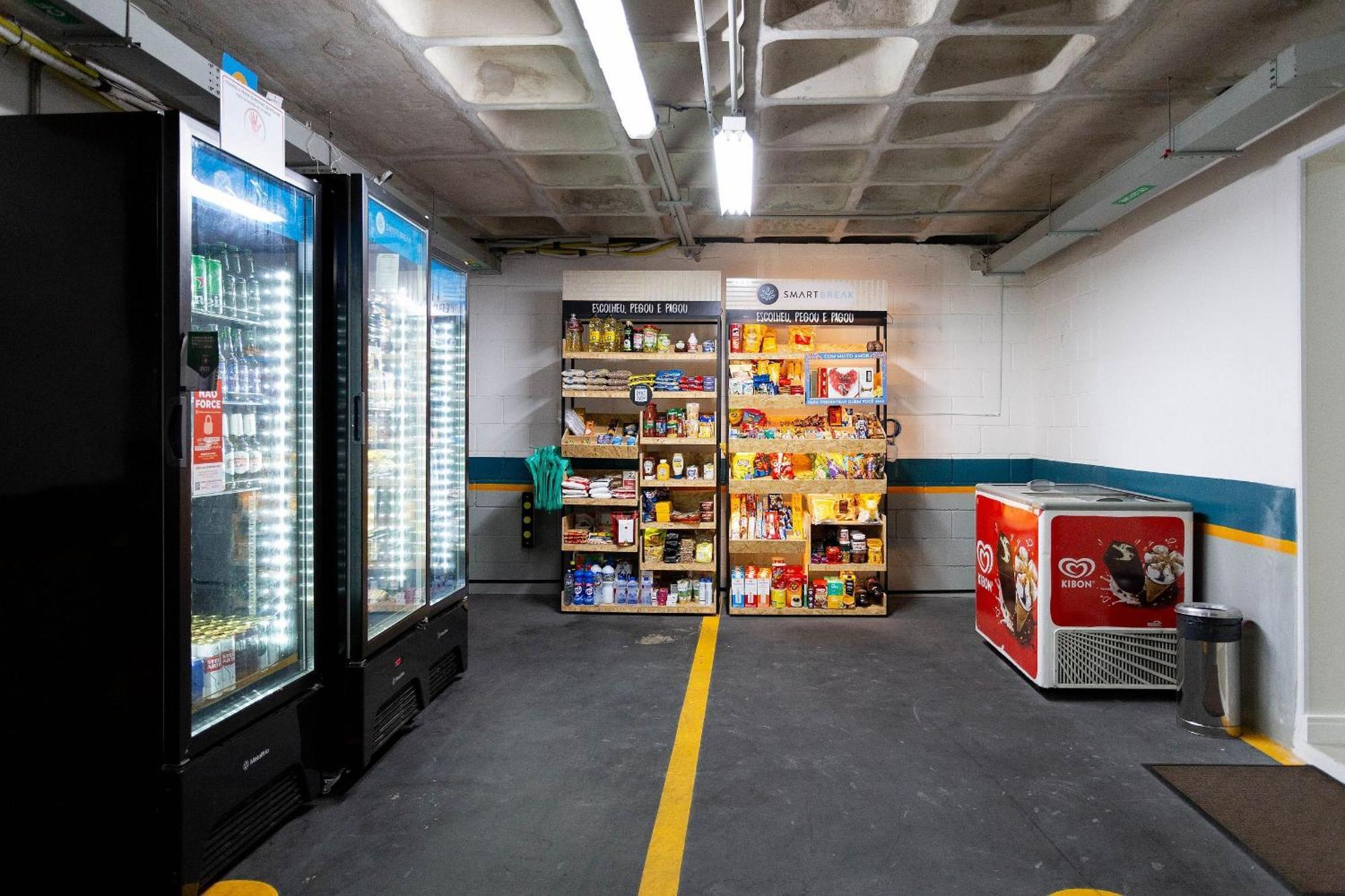Com Garagem Proximo Ao Shop. Ibirapuera Apartment