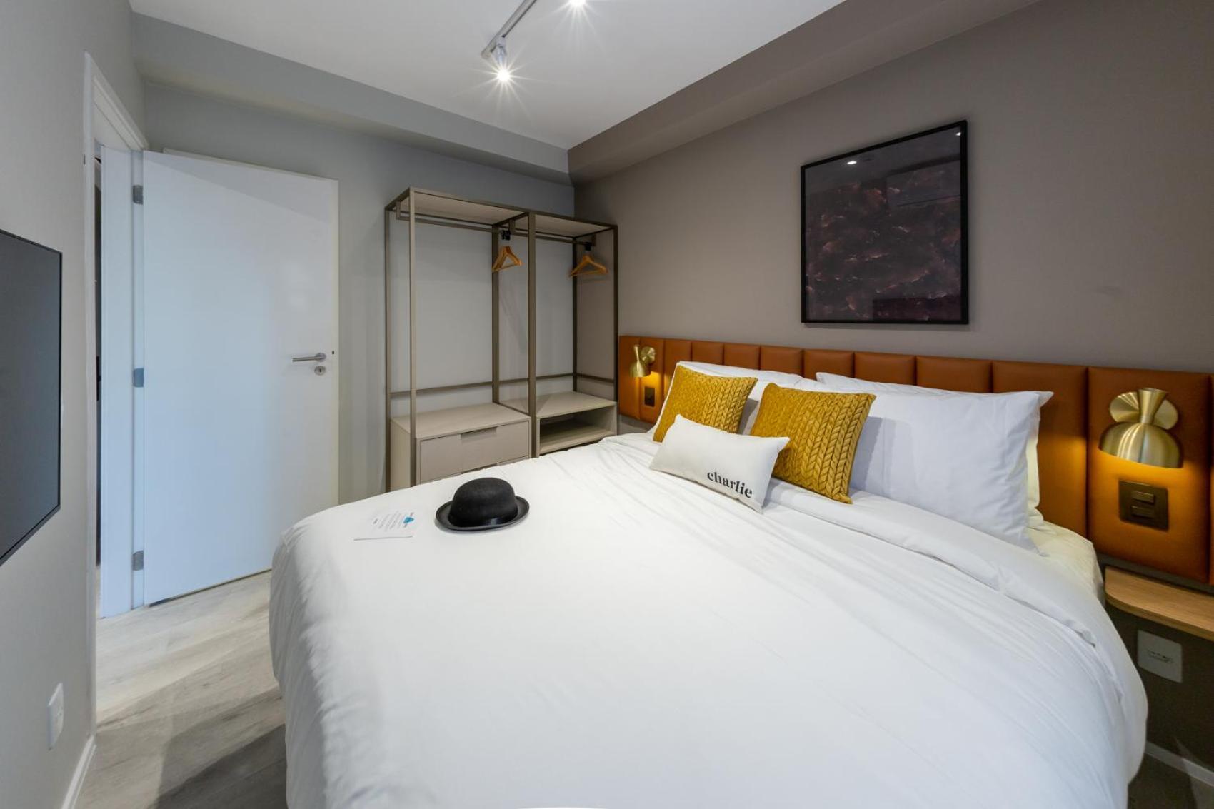 Apartment Charlie Contemporaneo Jardins Essential
