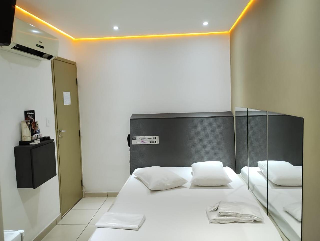 Ouse (adults Only) Hotel cinta *