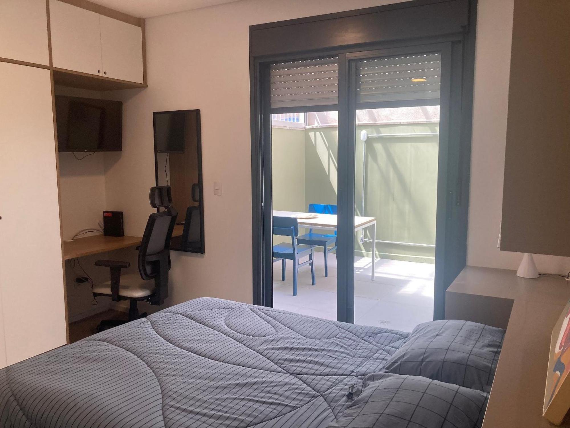 Alice Thome Apartment *
