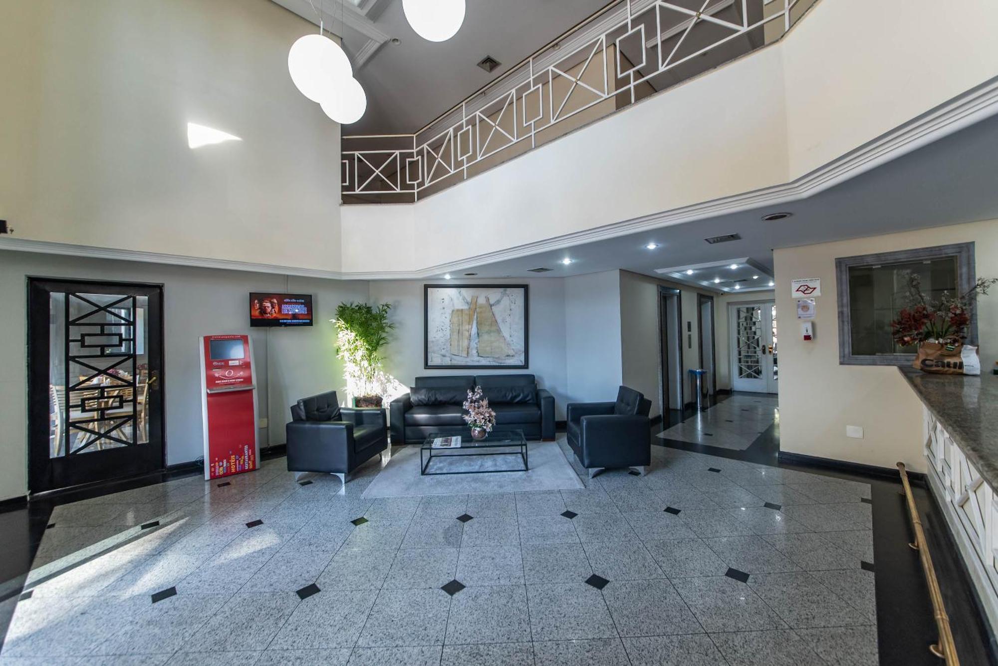 Apartamento Flat Na Rua Sena Madureira - Bienal *