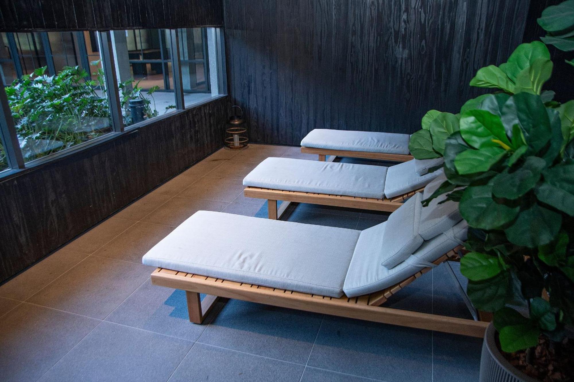 Setin Downtown Republica By Housi Apartment