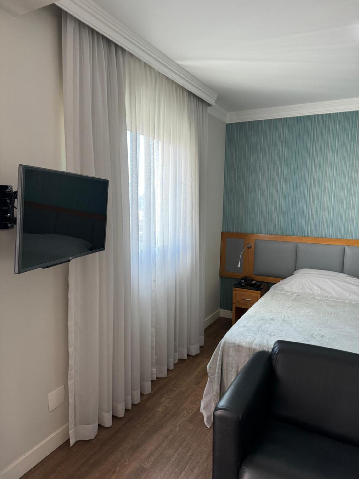 Oscar Freire Apartment