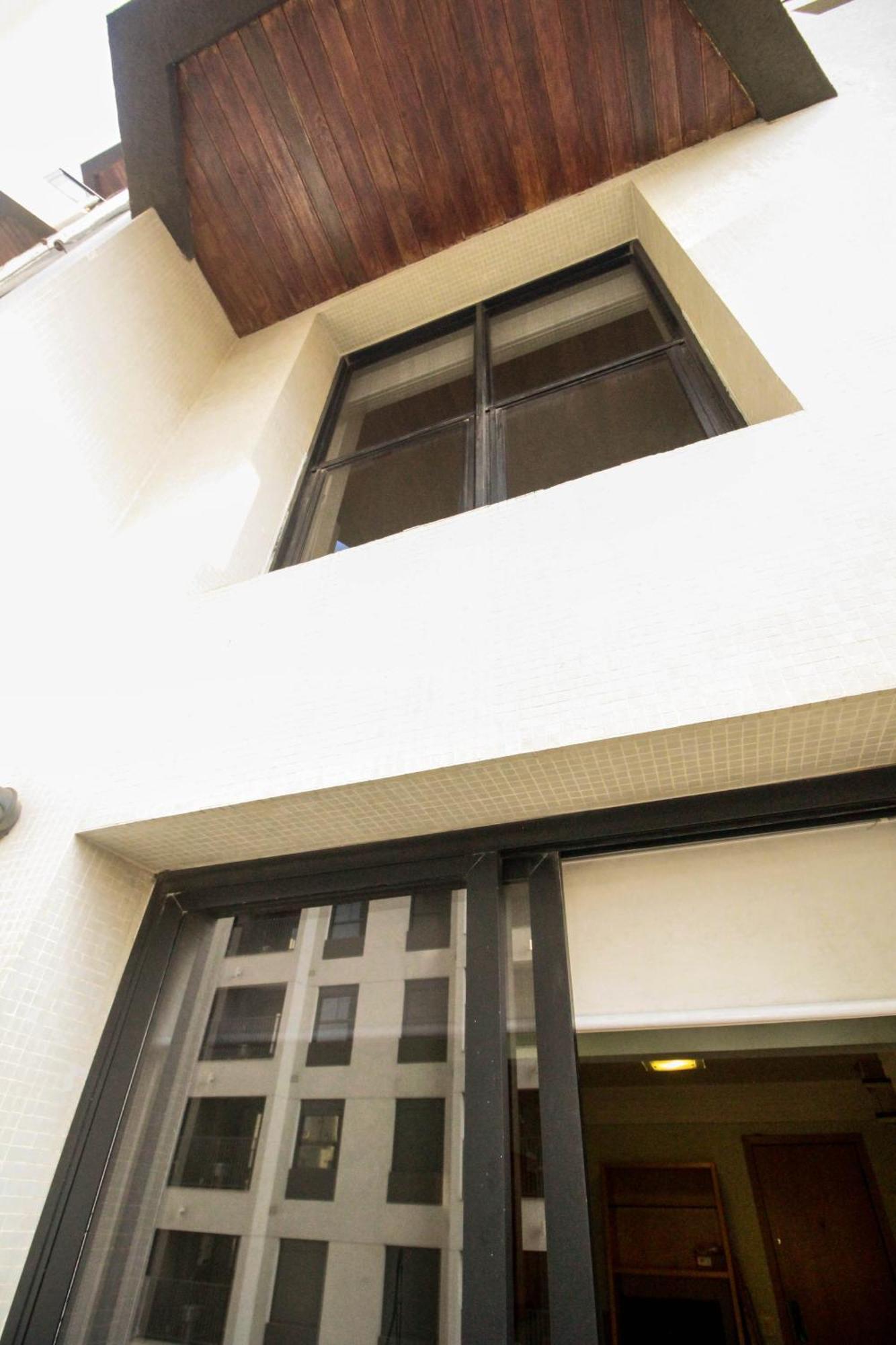 Duplex Place Vendome! Moema, 58m2, Amplo, Conforto, Luxo! Servicos, Estacionamento, Internet, Metro! Sao Paulo