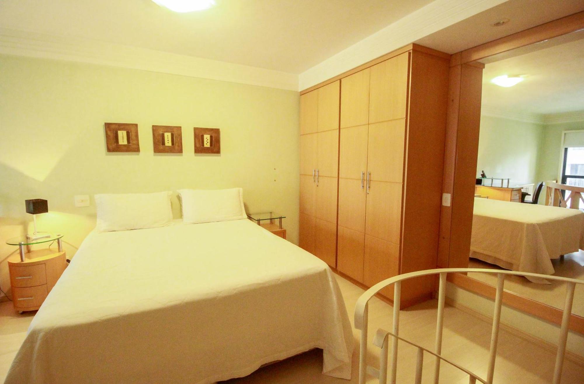 Duplex Place Vendome! Moema, 58m2, Amplo, Conforto, Luxo! Servicos, Estacionamento, Internet, Metro! * Sao Paulo