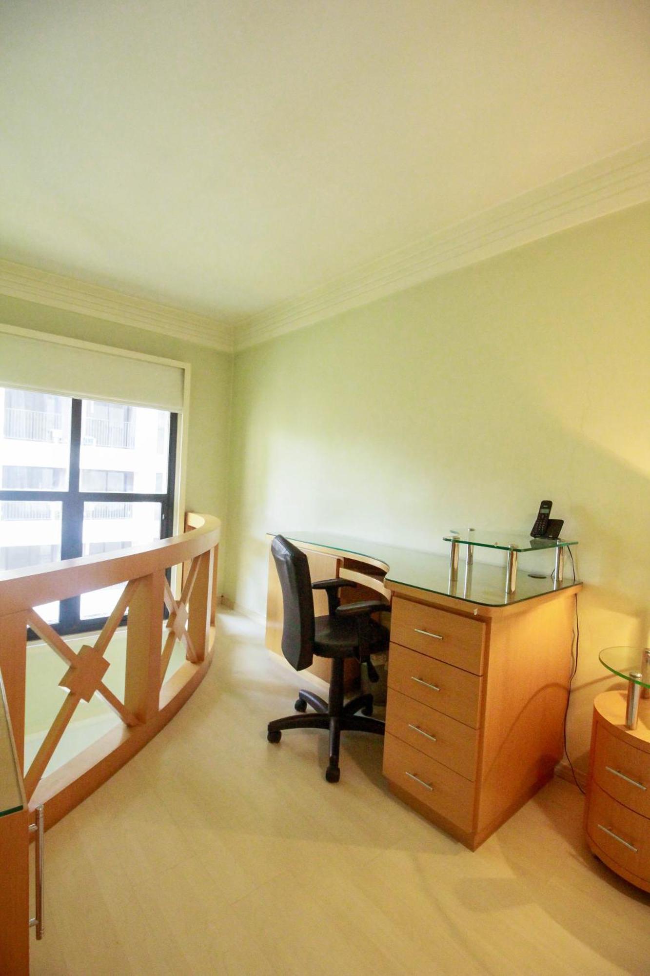 Duplex Place Vendome! Moema, 58m2, Amplo, Conforto, Luxo! Servicos, Estacionamento, Internet, Metro! Apartment