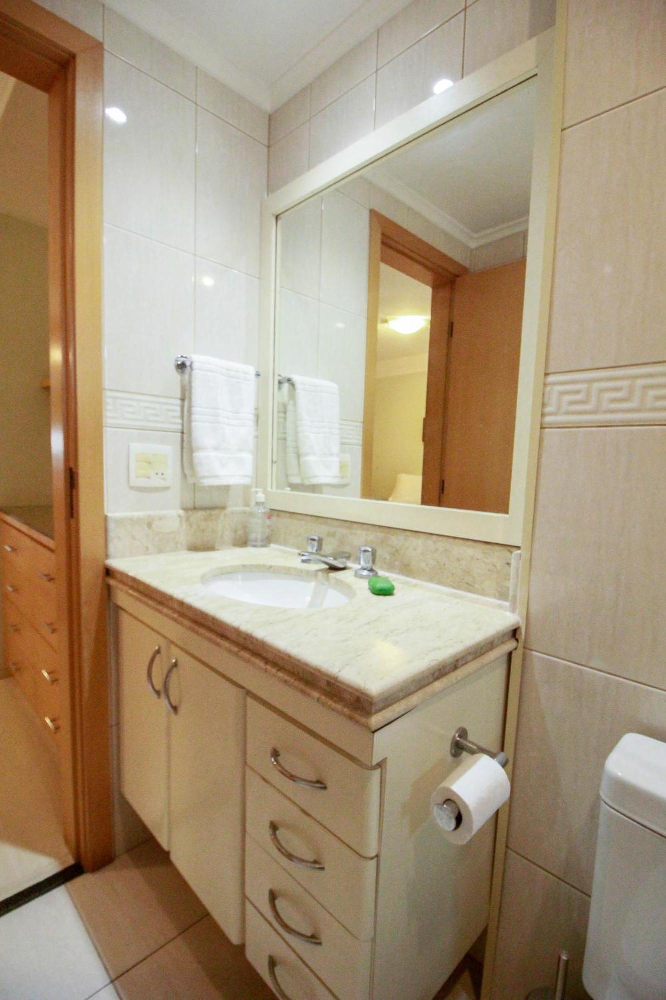 Apartment Duplex Place Vendome! Moema, 58m2, Amplo, Conforto, Luxo! Servicos, Estacionamento, Internet, Metro! *