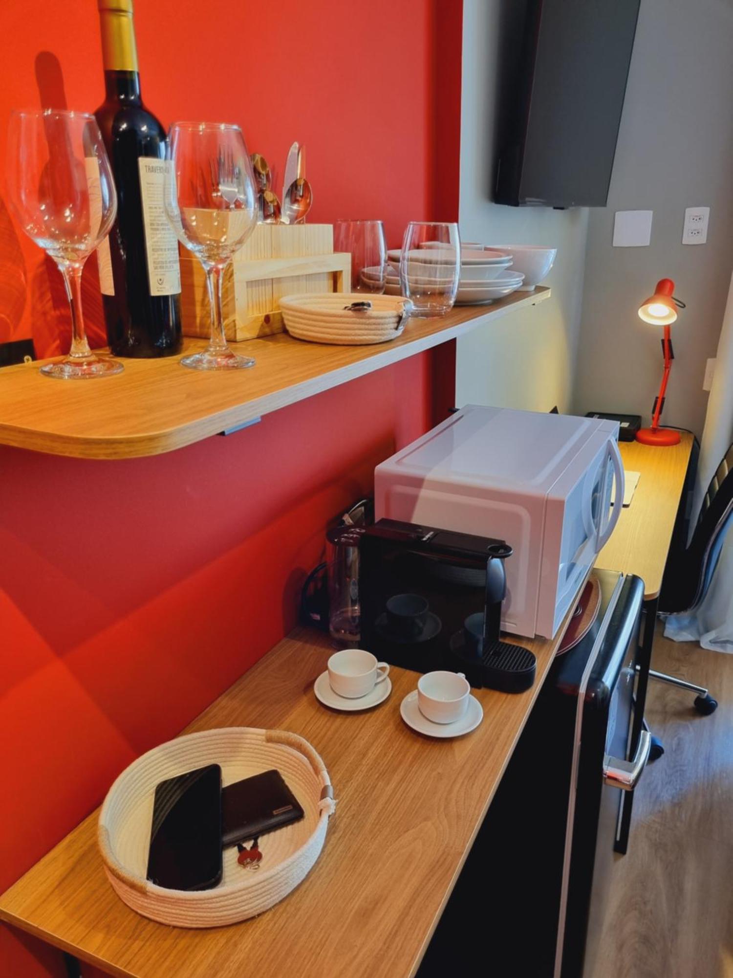 Apartamento Brooklin Conforto - Metro & Consulado, 400m Metro Brooklin, Portaria 24h, Wi-fi 500mb, Ar Condicionado, Cortina Blackout, Smart Tv 50