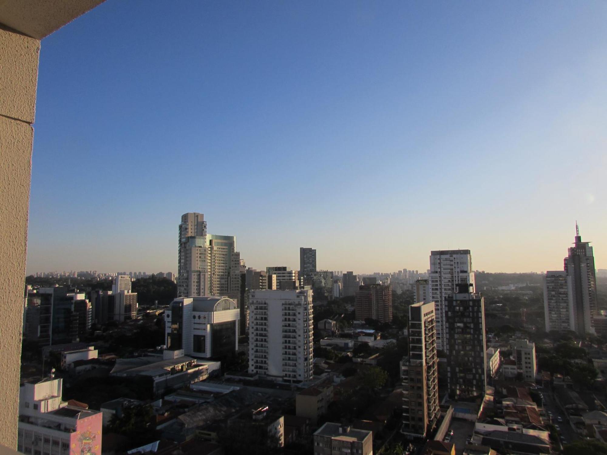 Houx , Metro Faria Lima, Pinheiros-sp Apartment