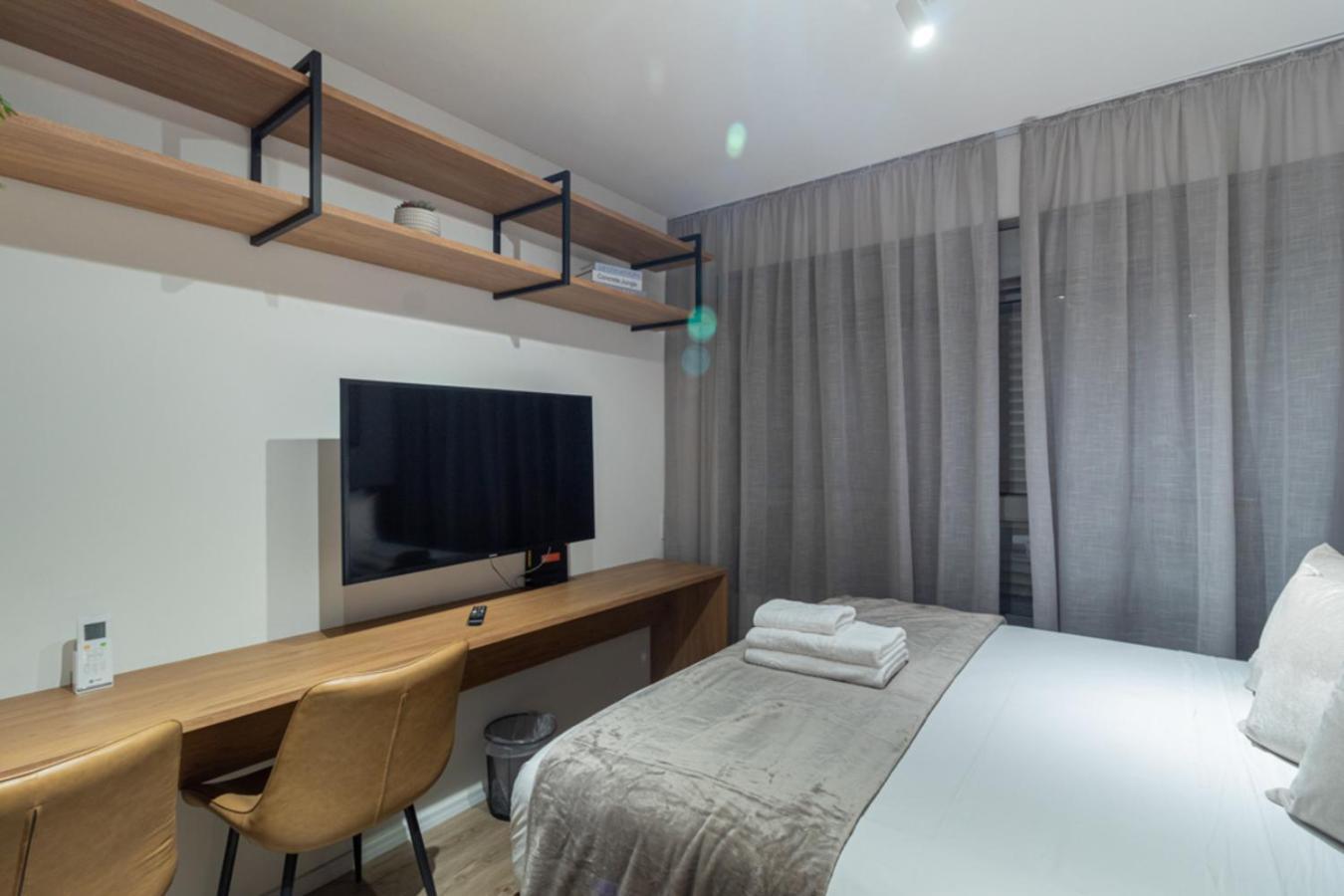360 Athos Paraiso Daire