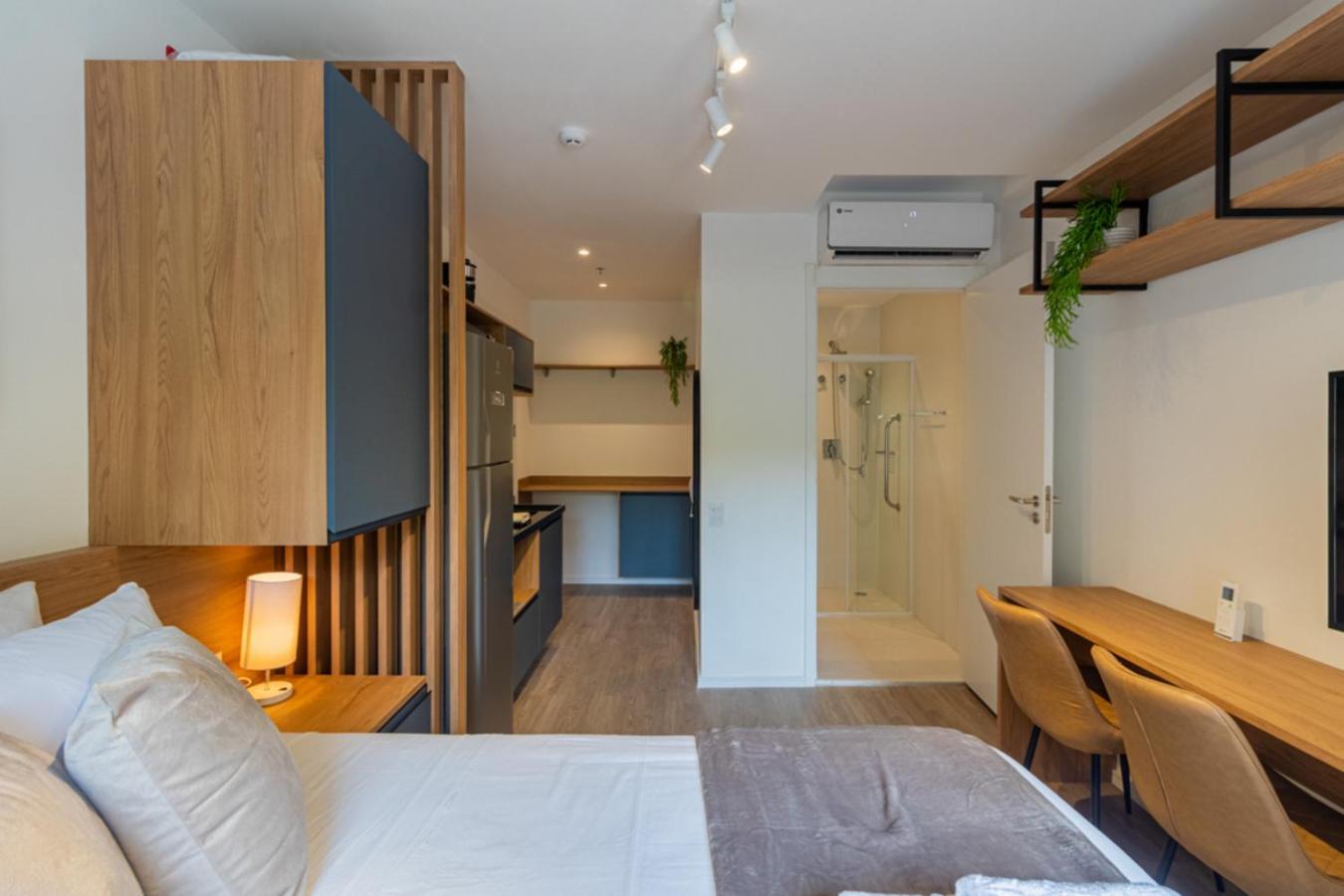 360 Athos Paraiso Daire