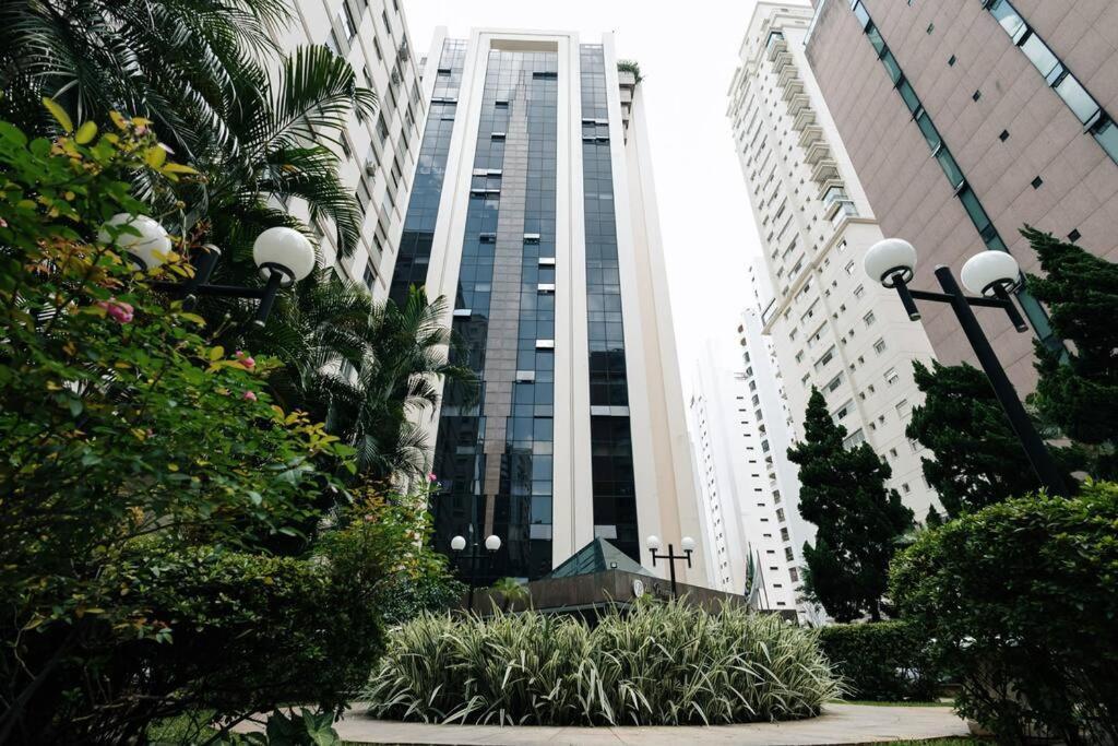 Flat 1712 - 1712 •le Premier Jd. Paulista *