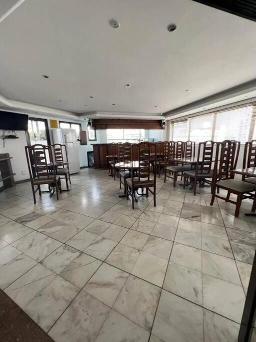 Apartment Nos Jardins Com Parking,academia,piscina,squash *