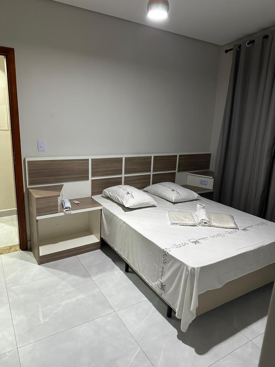 Estacao Se Otel 2*