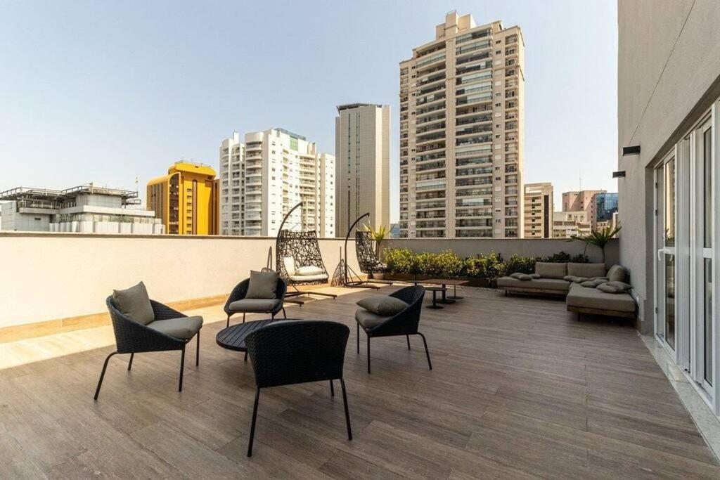Loft Gris - Com Excelente Localizacao *
