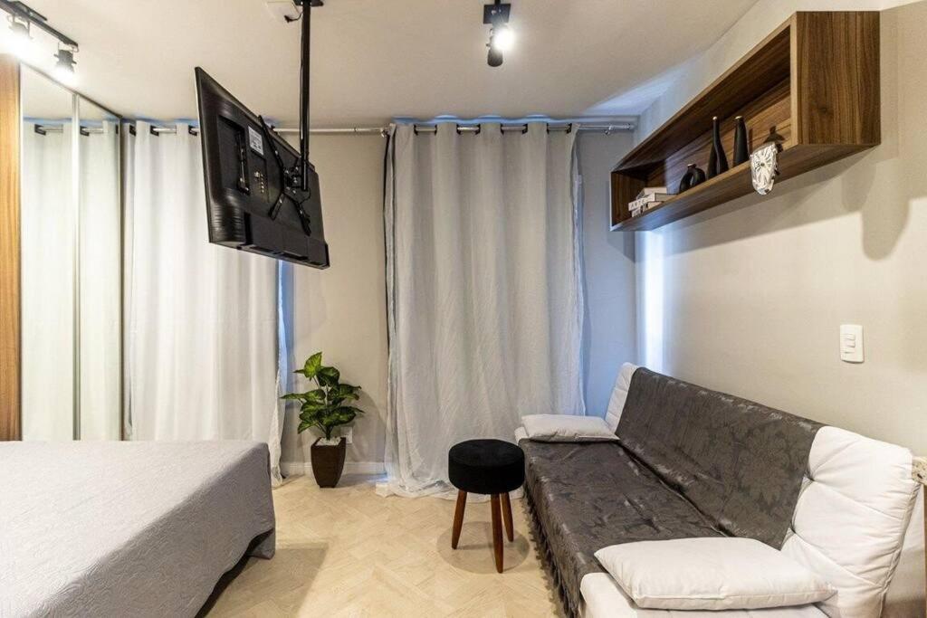 Loft Gris - Com Excelente Localizacao Sao Paulo