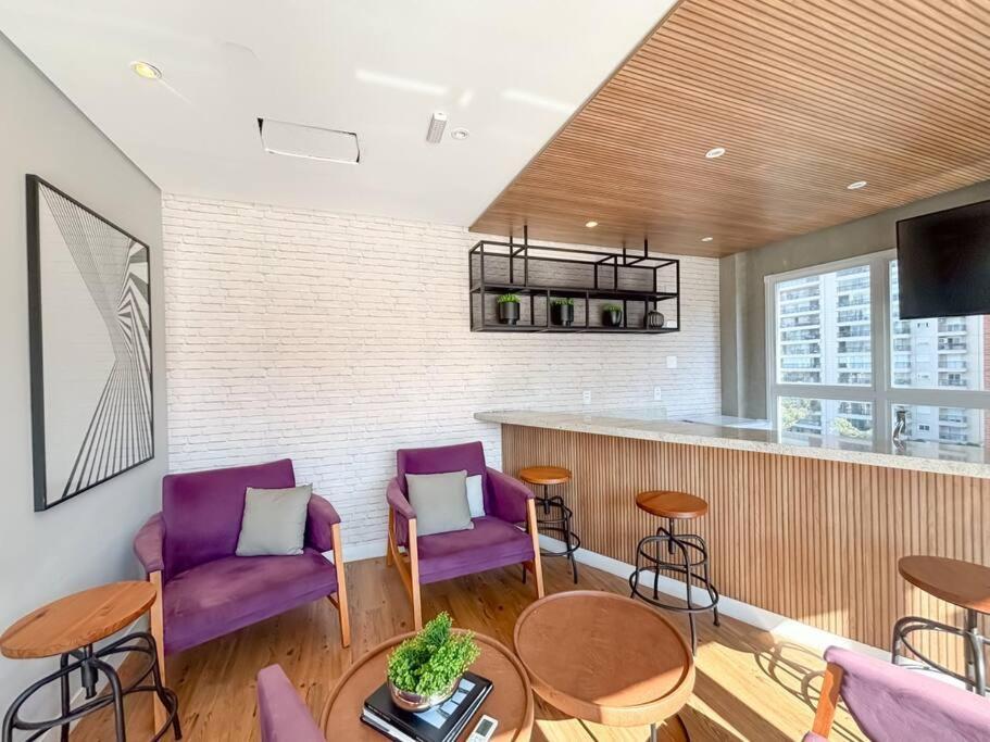 Loft Gris - Com Excelente Localizacao