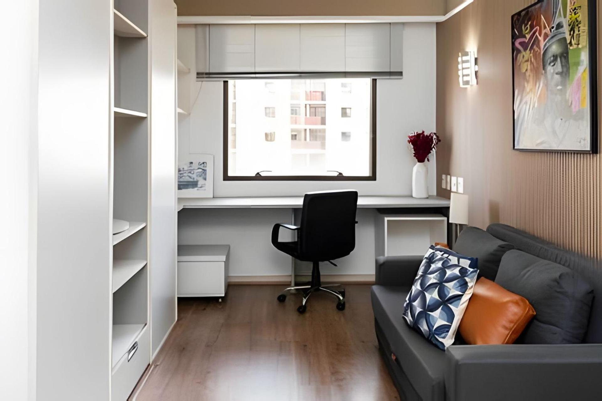 Staybridge Cond. Flats *