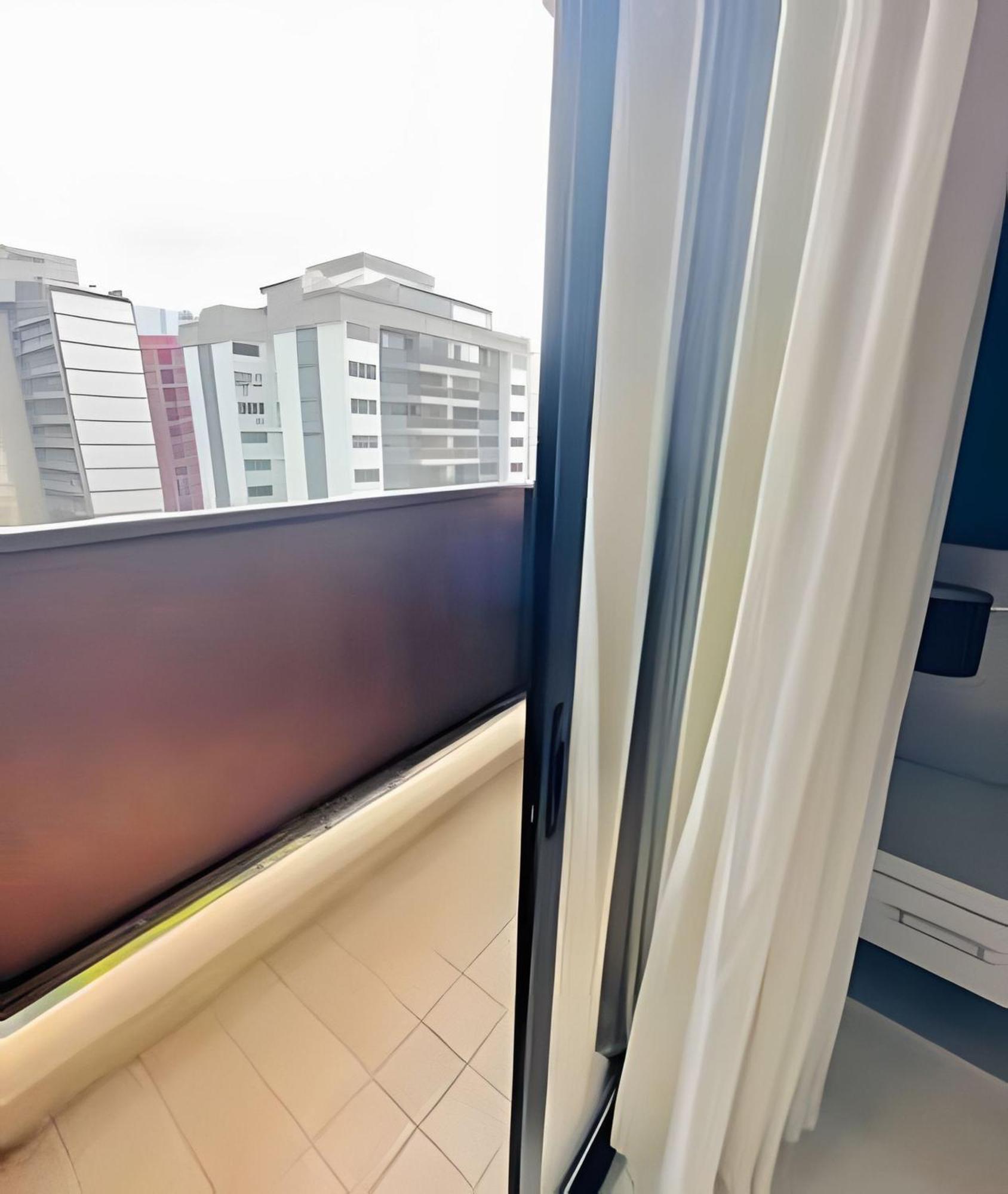 Staybridge Cond. Flats