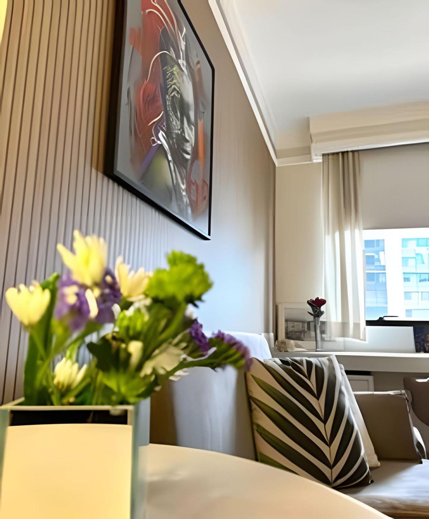 Staybridge Cond. Flats Apartment