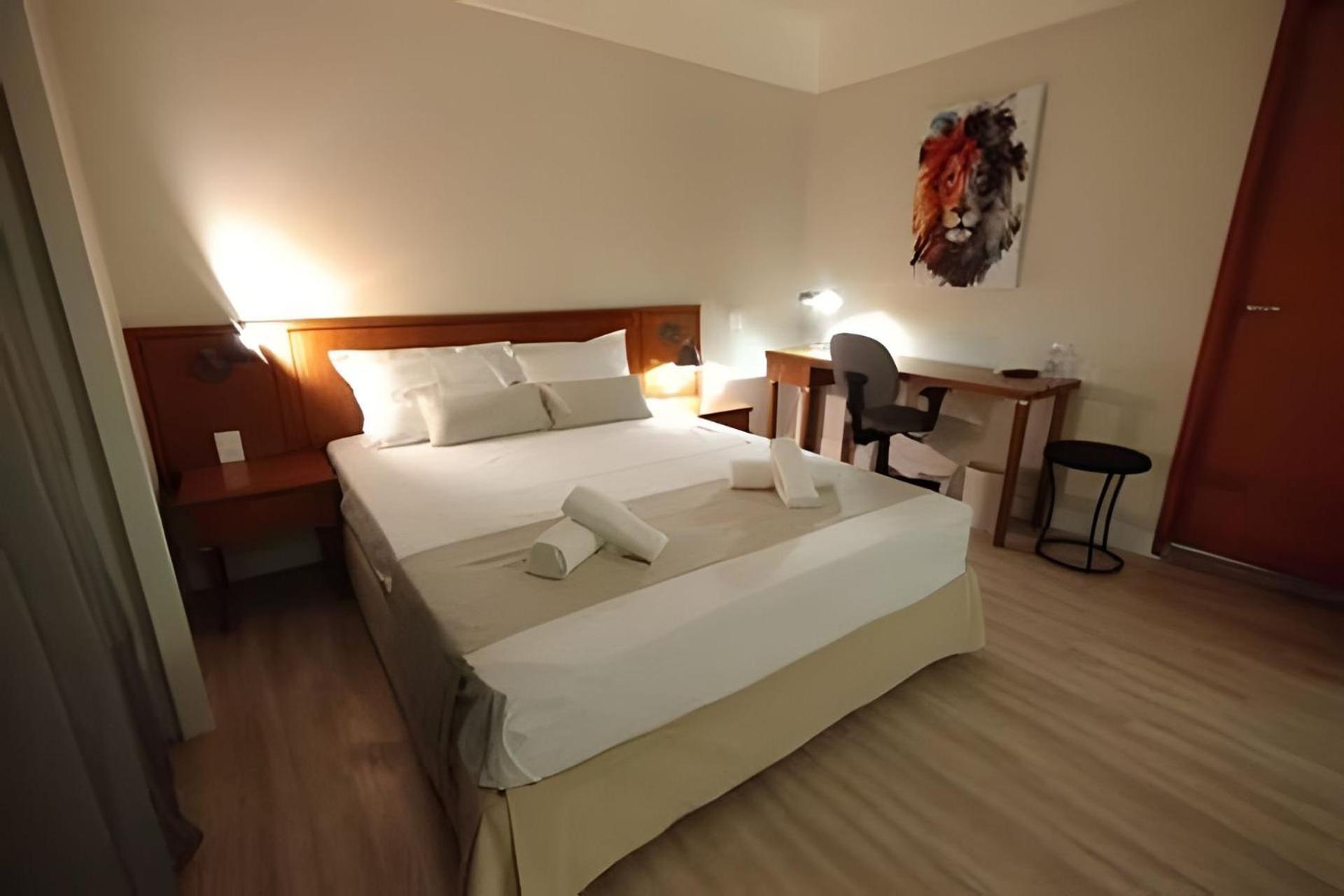 Hotel Uh 905 Flat Luxo Mariana *
