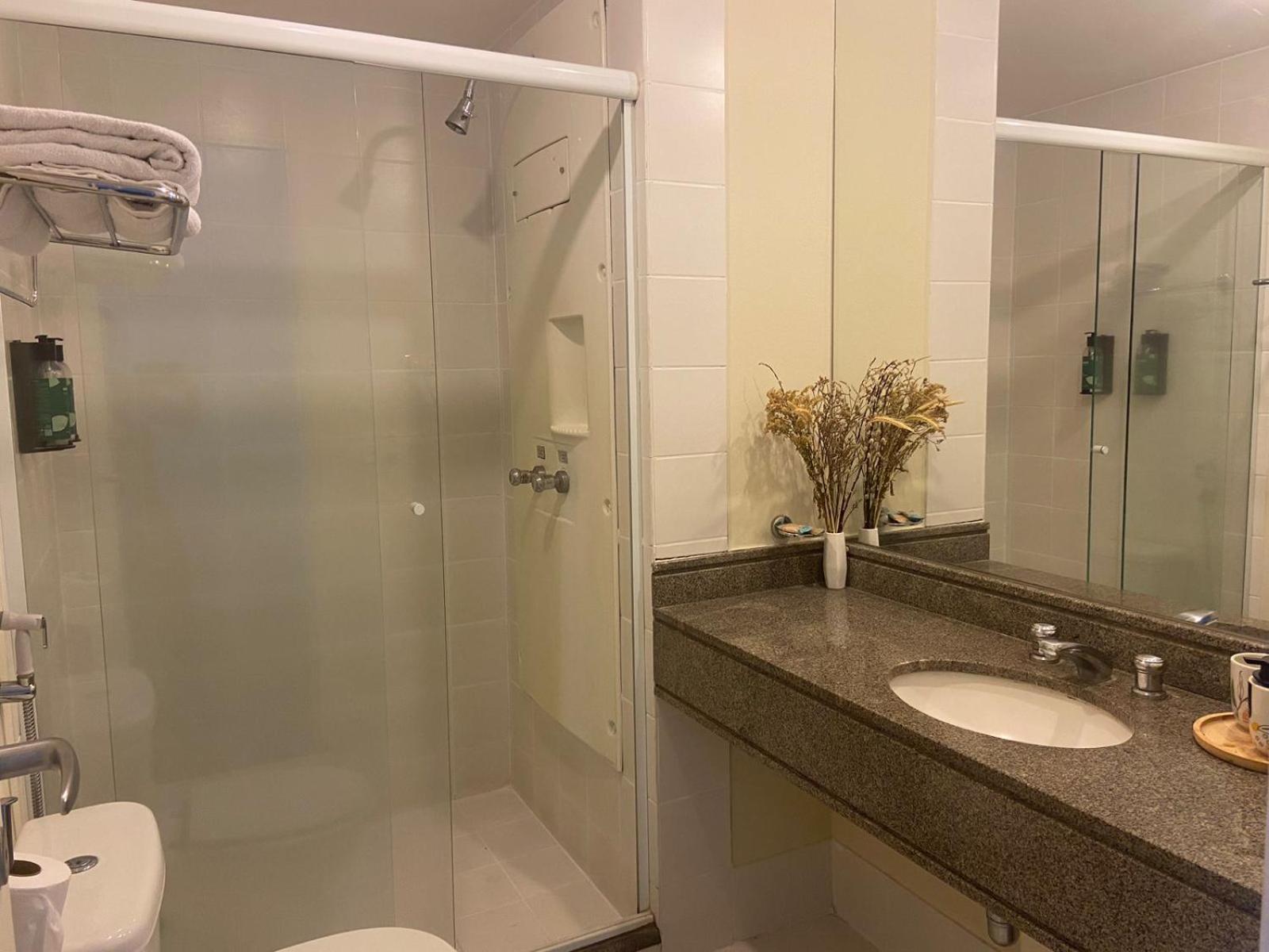 Hotel Em Pertinho Do Aeroporto De Congonhas - H2208
