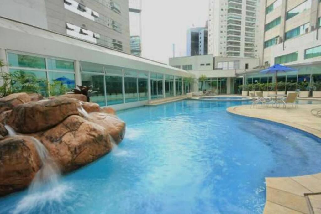 Super Charmosa No Radisson - Olimpia * Sao Paulo