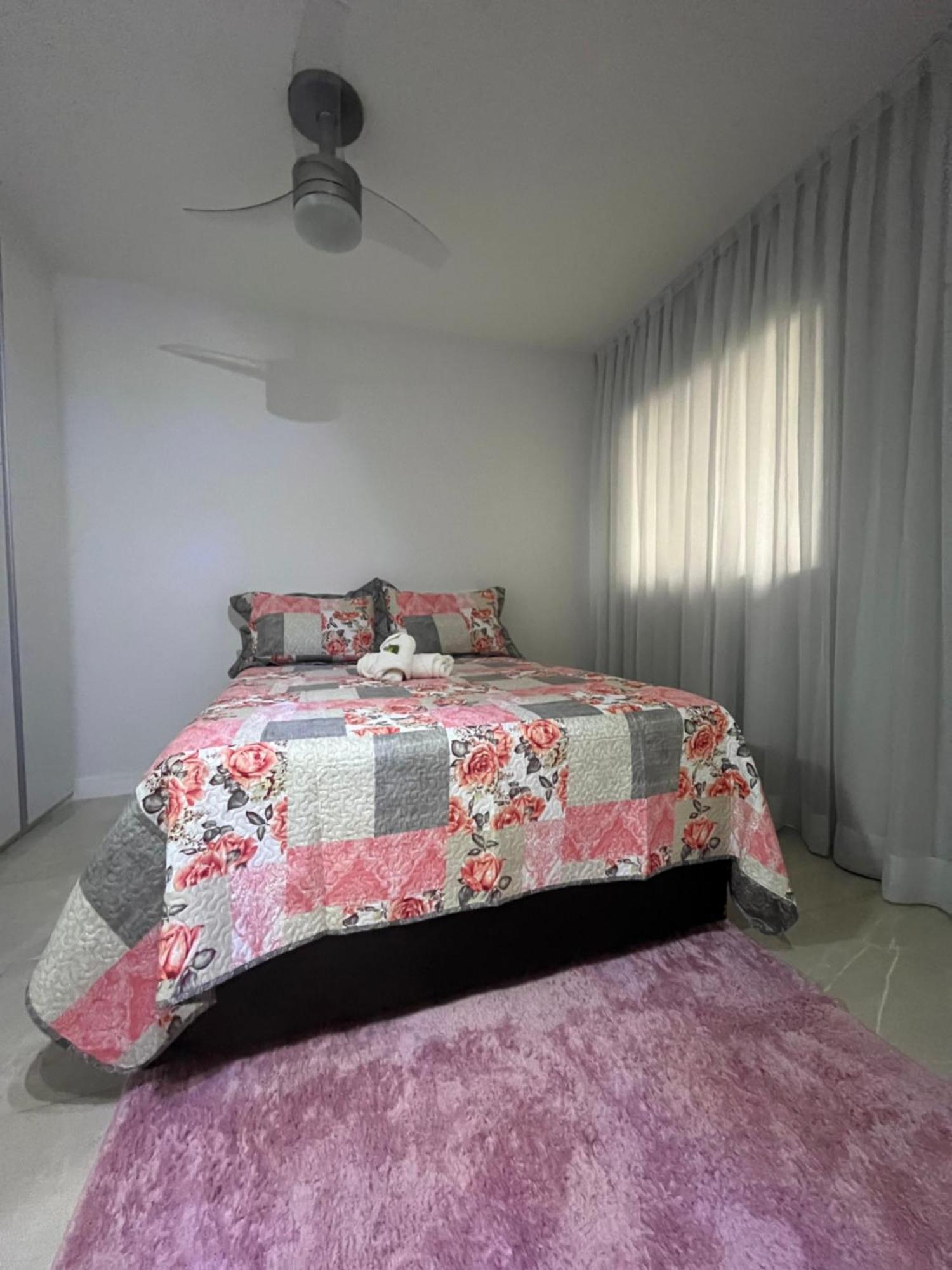 Pink One - Apto Novo, Moderno, Varanda, Poucos Passos Da Estacao Luz - Estacionamento Gratuito Daire Sao Paulo