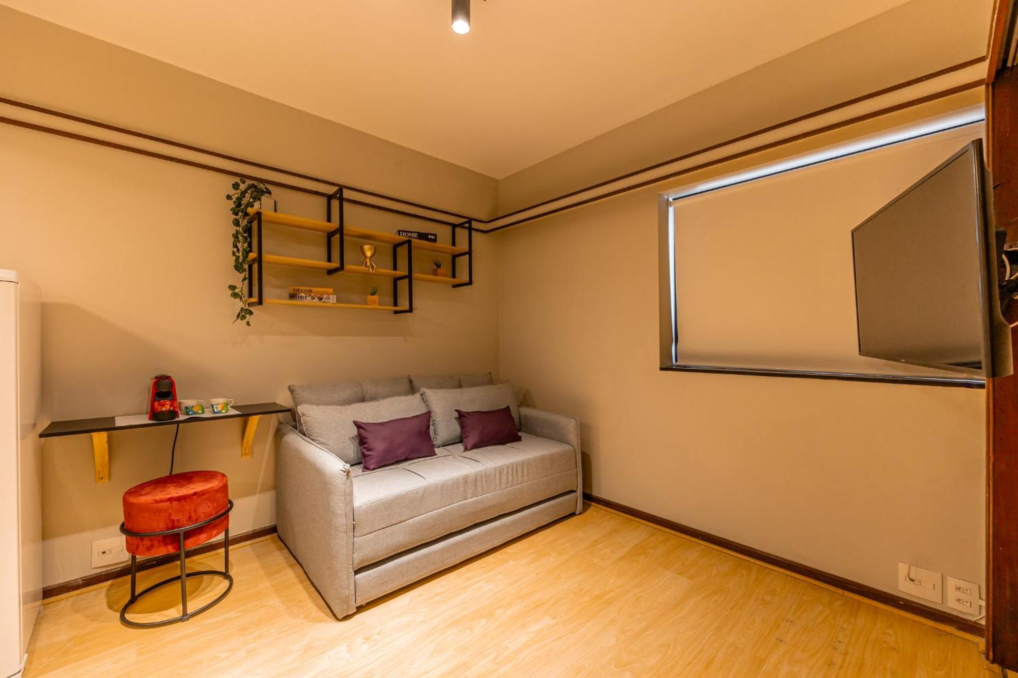 Easy Star - Charmoso Flat No Classico Jardim Paulista - Hr01i * Sao Paulo